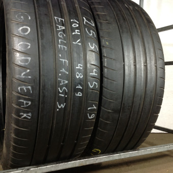 Шини GoodYear 255/45/19