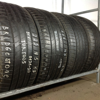 Шины Bridgestone 225/45/17