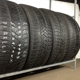 Шины Pirelli 245/45/20