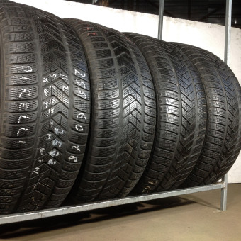 Шины Pirelli 255/60/18