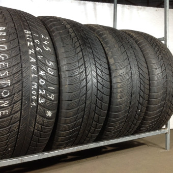 Шины Bridgestone 245/50/19