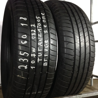 Шины Bridgestone 235/60/18