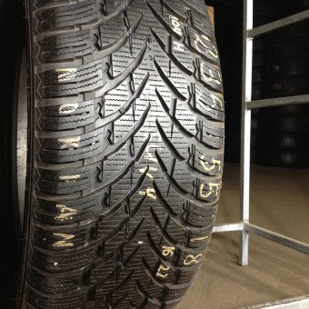 Tires Nokian 235/55/18