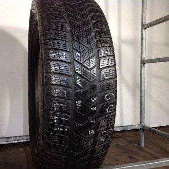 Tires Pirelli 215/60/17