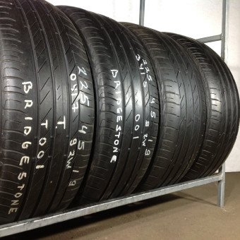 Шины Bridgestone 225/45/19