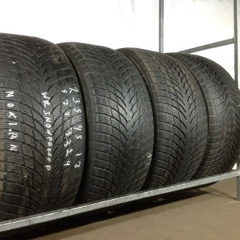 Tires Nokian 235/45/17