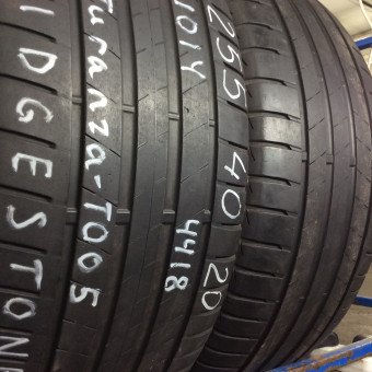 Tires Bridgestone 255/40/20