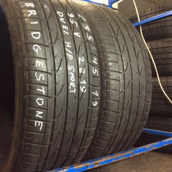 Tires Bridgestone 235/45/19