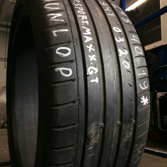Шини Dunlop 245/40/19