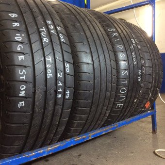Шини Bridgestone 205/50/17