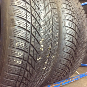Шины GoodYear 235/45/20