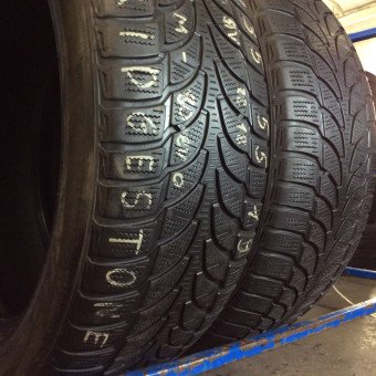 Шини Bridgestone 235/55/19