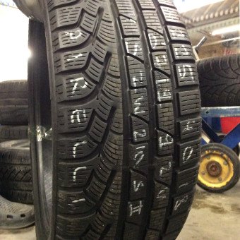 Шини Pirelli 225/40/18