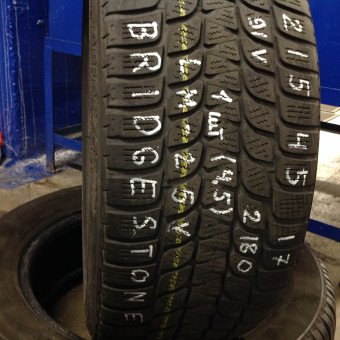Tires Bridgestone 215/45/17