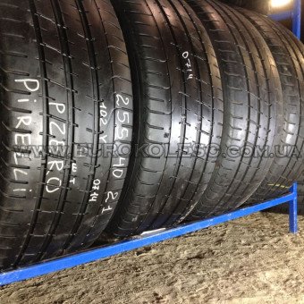 Шини Pirelli 255/40/21